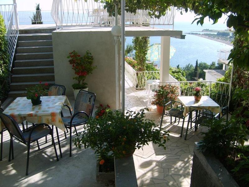 Apartment In Omis With Sea View, Balcony, Air Conditioning, Wi-Fi Zewnętrze zdjęcie